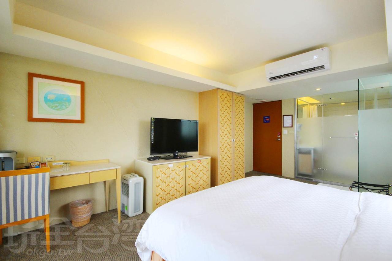 קילונג Blue Ocean Hotel מראה חיצוני תמונה